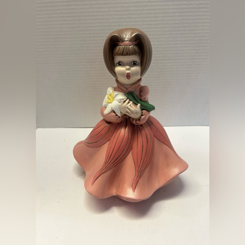 Vintage Atlantic Holland Mold‎ 10.5" Singing Choir Girl Caroler Coral Pink Dress